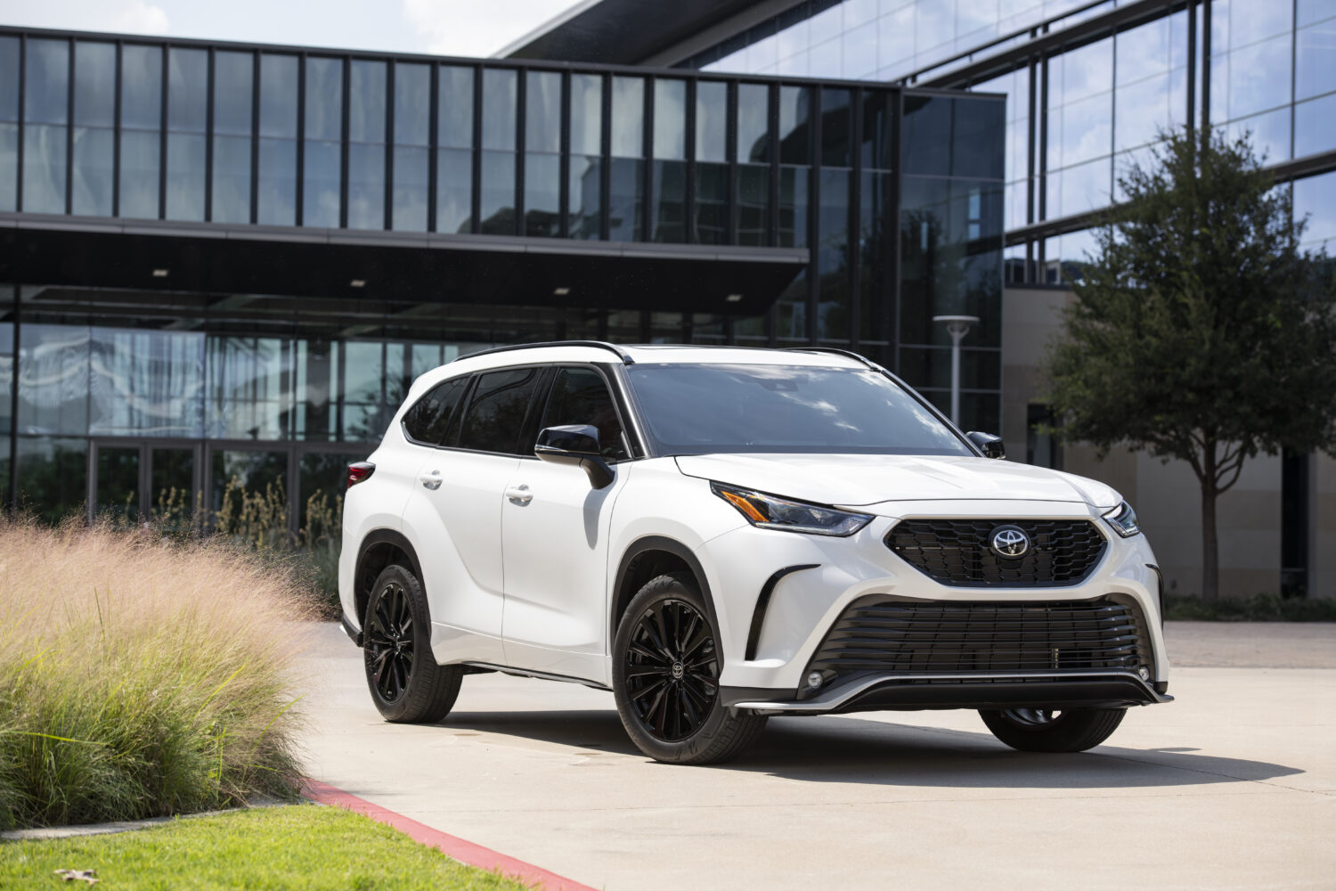 2024 Toyota Highlander