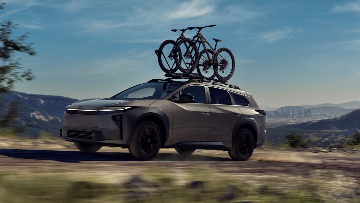 2026 Toyota BZ vs BZ Woodland
