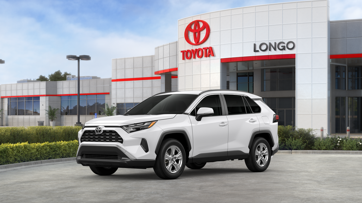 2025 Toyota RAV4 XLE