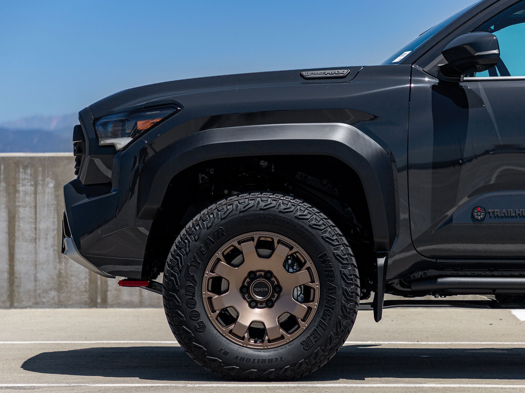 2026 Toyota Tacoma i-FORCE MAX Tacoma Trailhunter