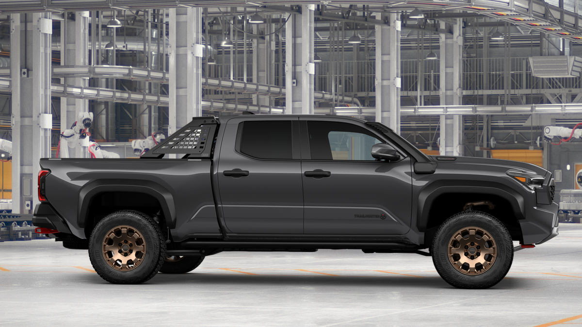 2026 Toyota Tacoma i-FORCE MAX Tacoma Trailhunter