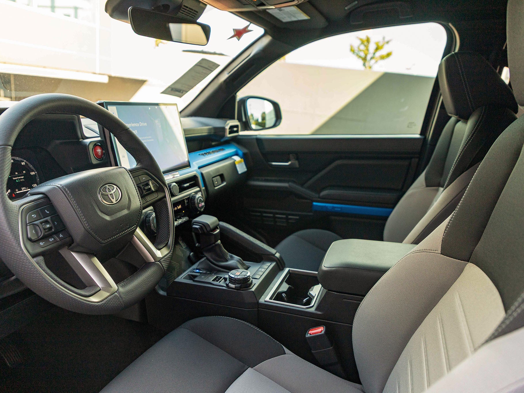 2026 Toyota Tacoma i-FORCE MAX Tacoma TRD Off-Road