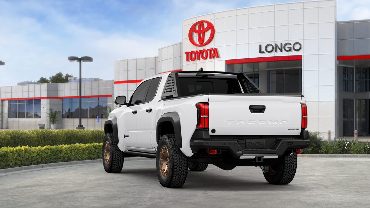 2026 Toyota Tacoma i-FORCE MAX Tacoma Trailhunter