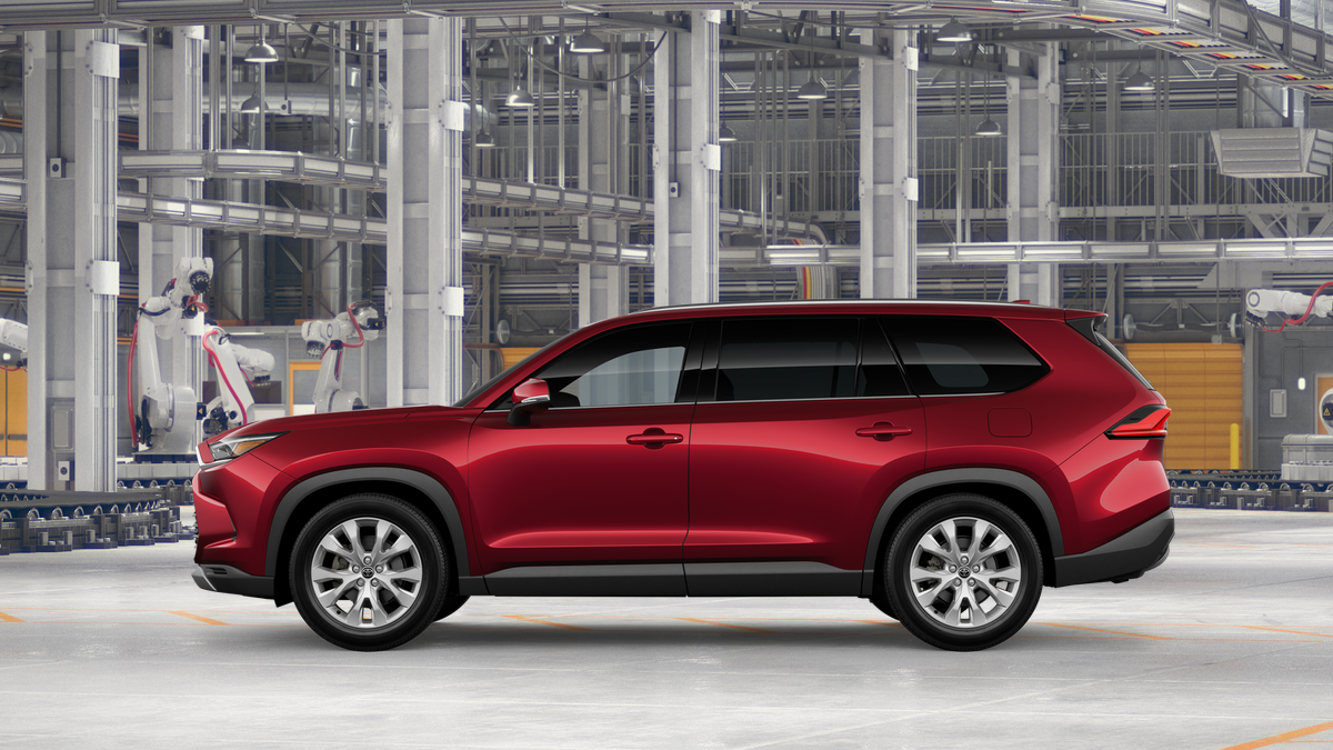 2026 Toyota Grand Highlander Hybrid Nightshade