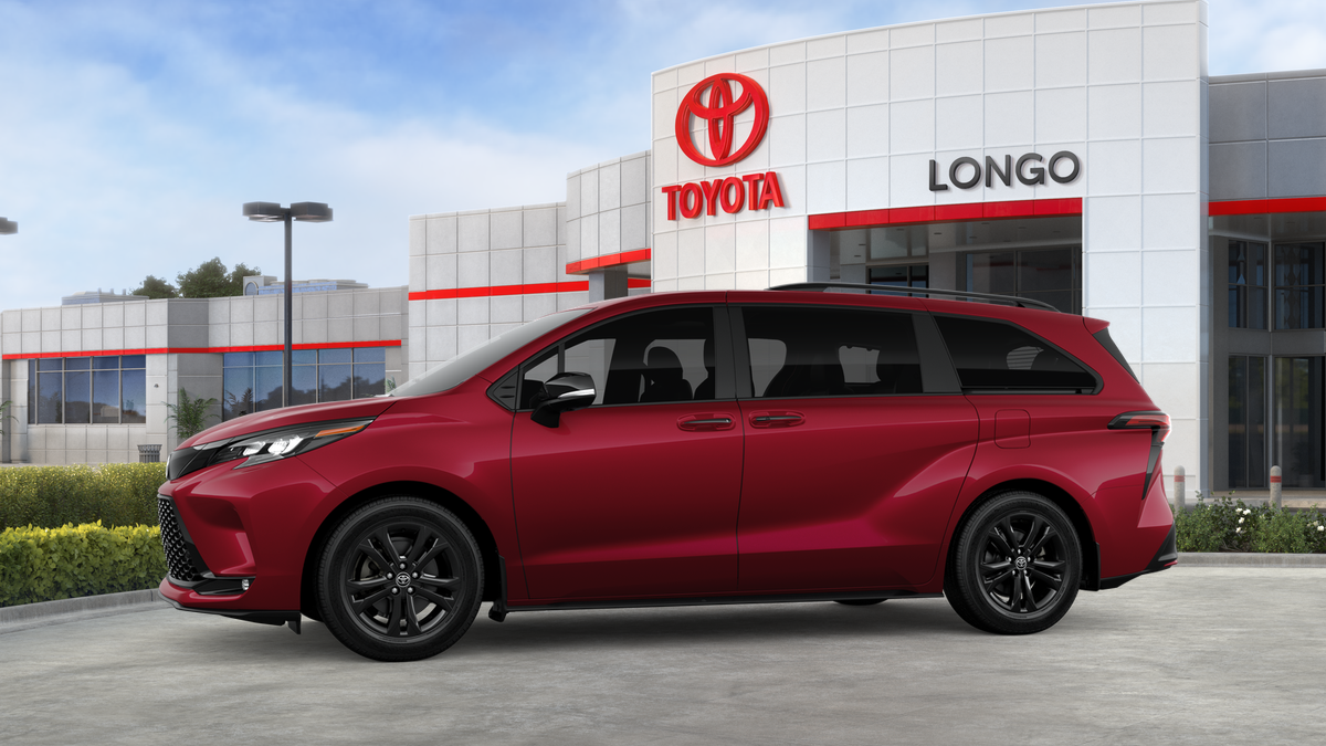 2026 Toyota Sienna XSE