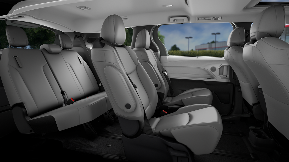 2026 Toyota Sienna XLE