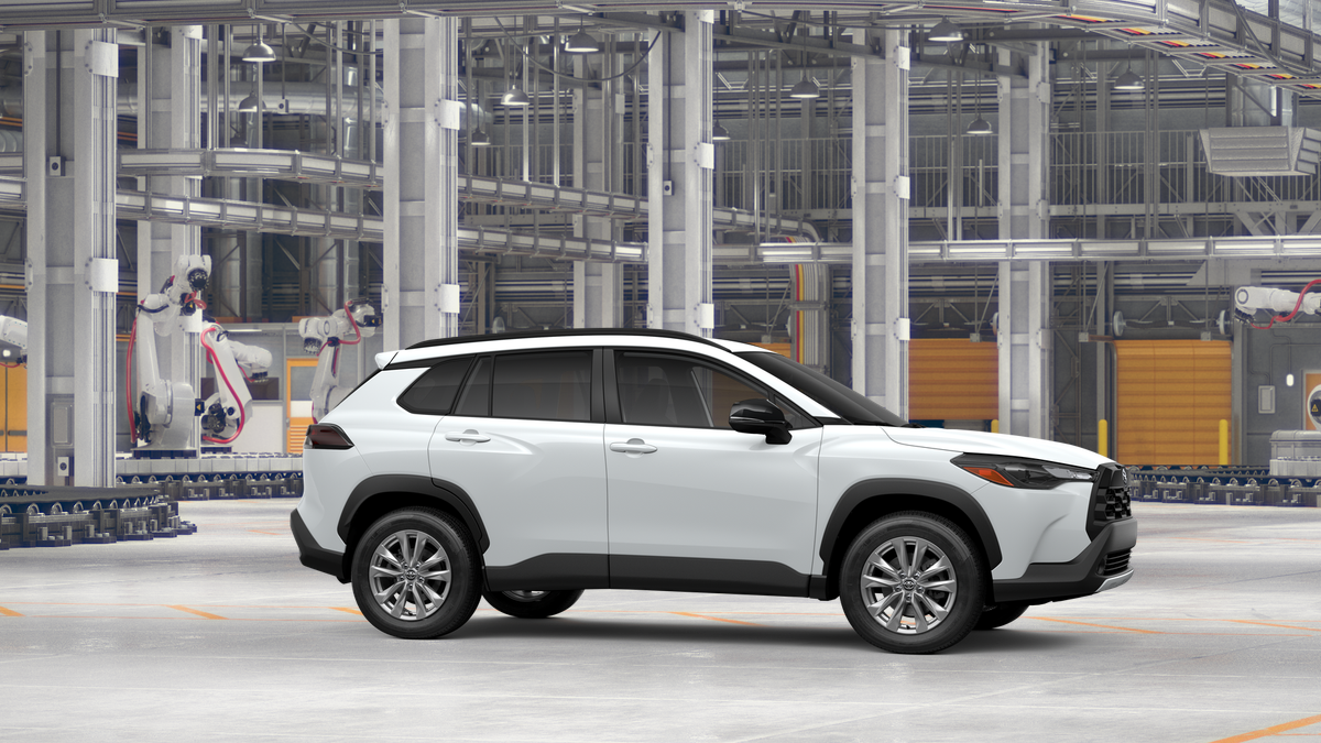 2026 Toyota Corolla Cross LE