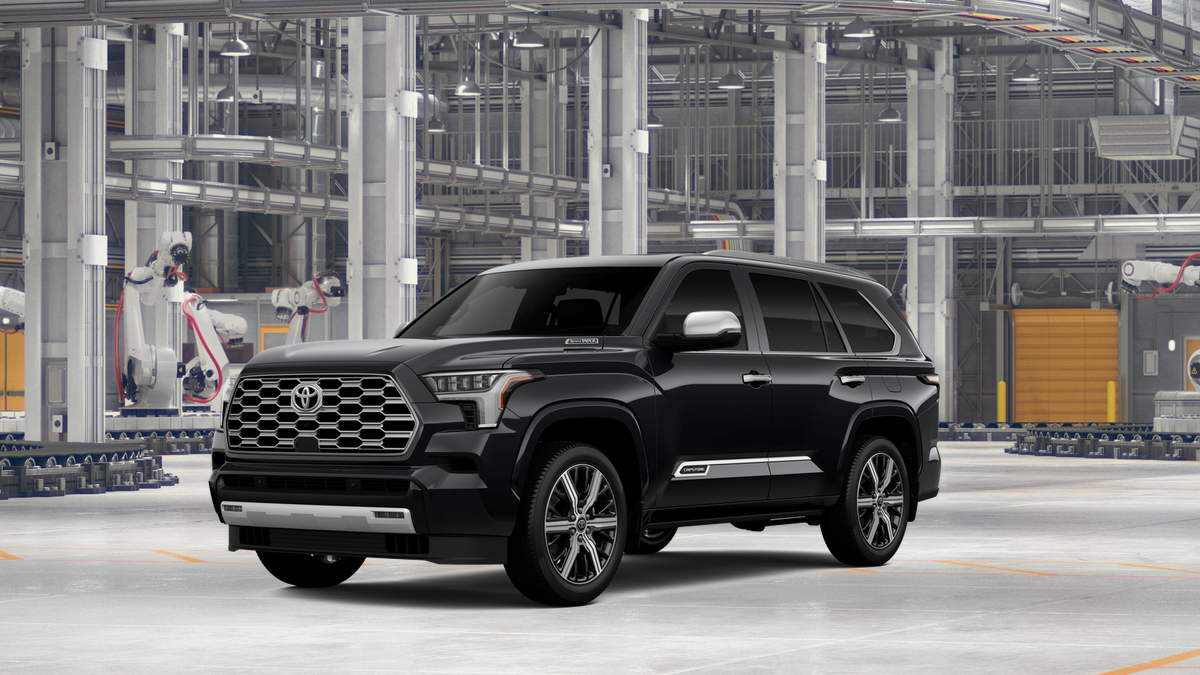 2026 Toyota Sequoia Capstone 4WD i-FORCE MAX Hybrid's photo