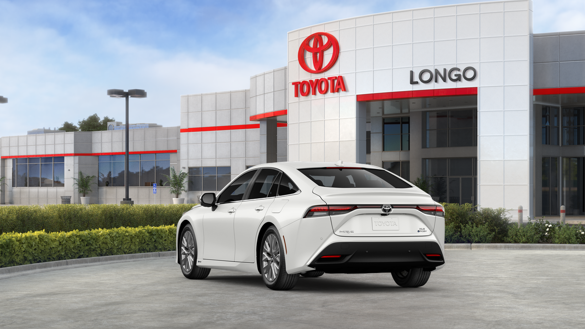 2025 Toyota Mirai XLE