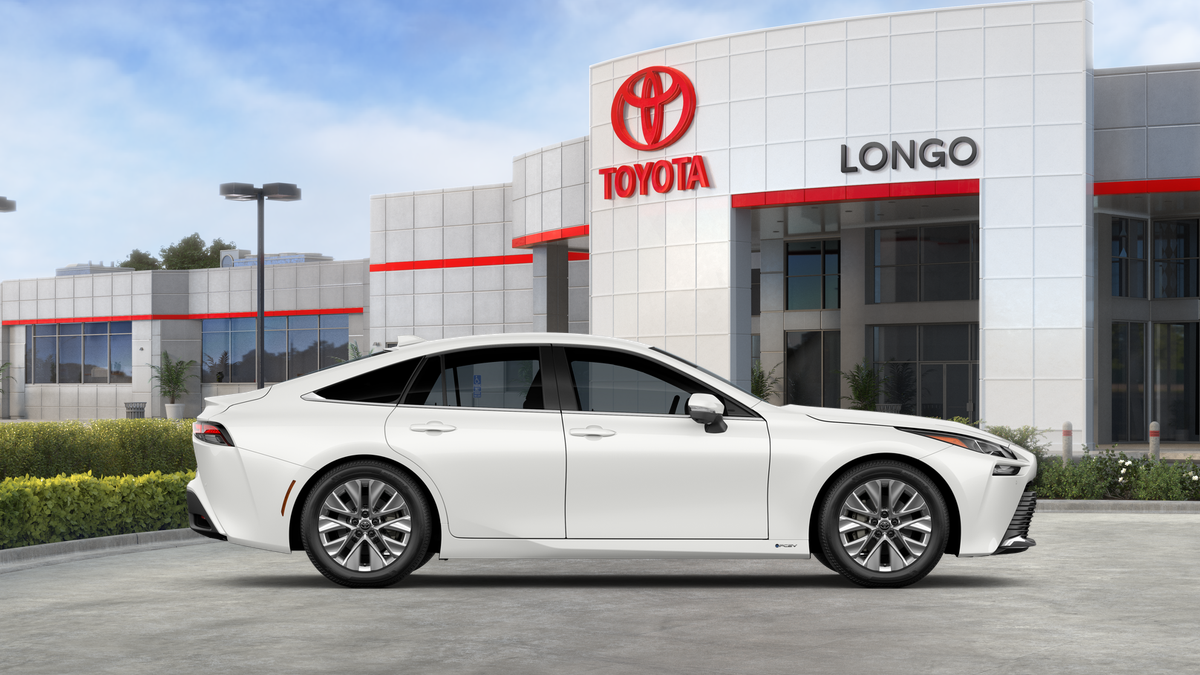 2025 Toyota Mirai XLE