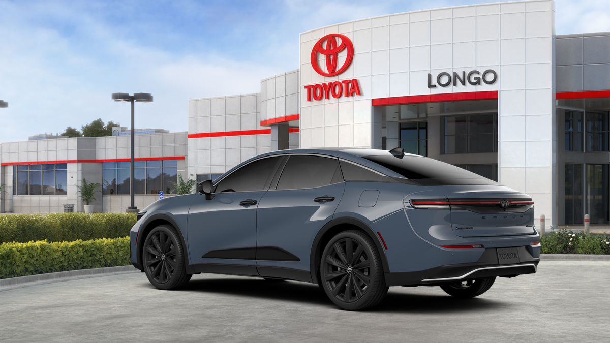 2026 Toyota Toyota Crown Nightshade