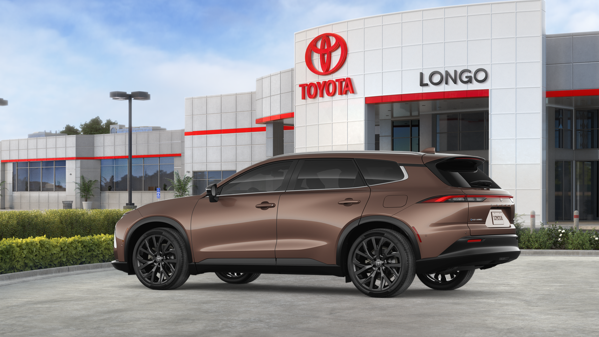 2025 Toyota Toyota Crown Signia Limited