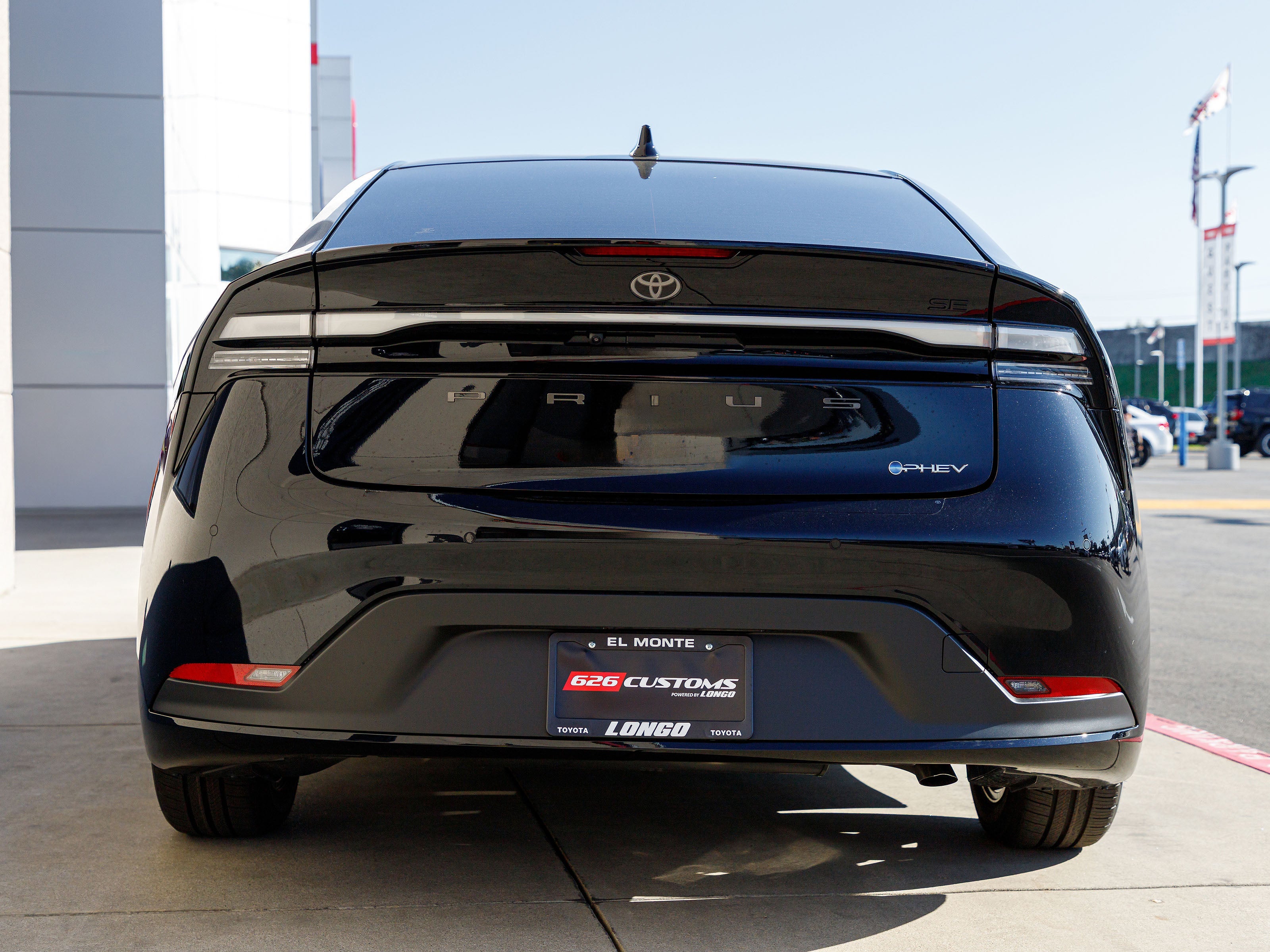 2026 Toyota Prius Plug-in Hybrid SE