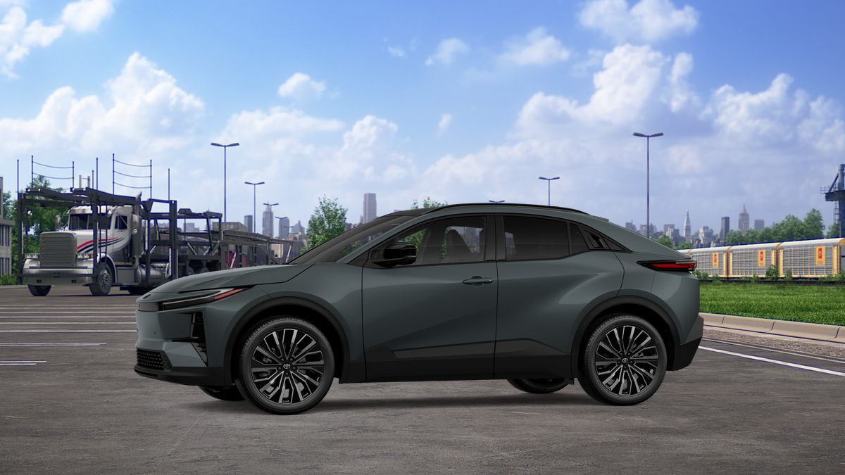 2026 Toyota C-HR XSE