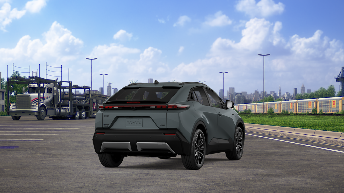 2026 Toyota C-HR XSE