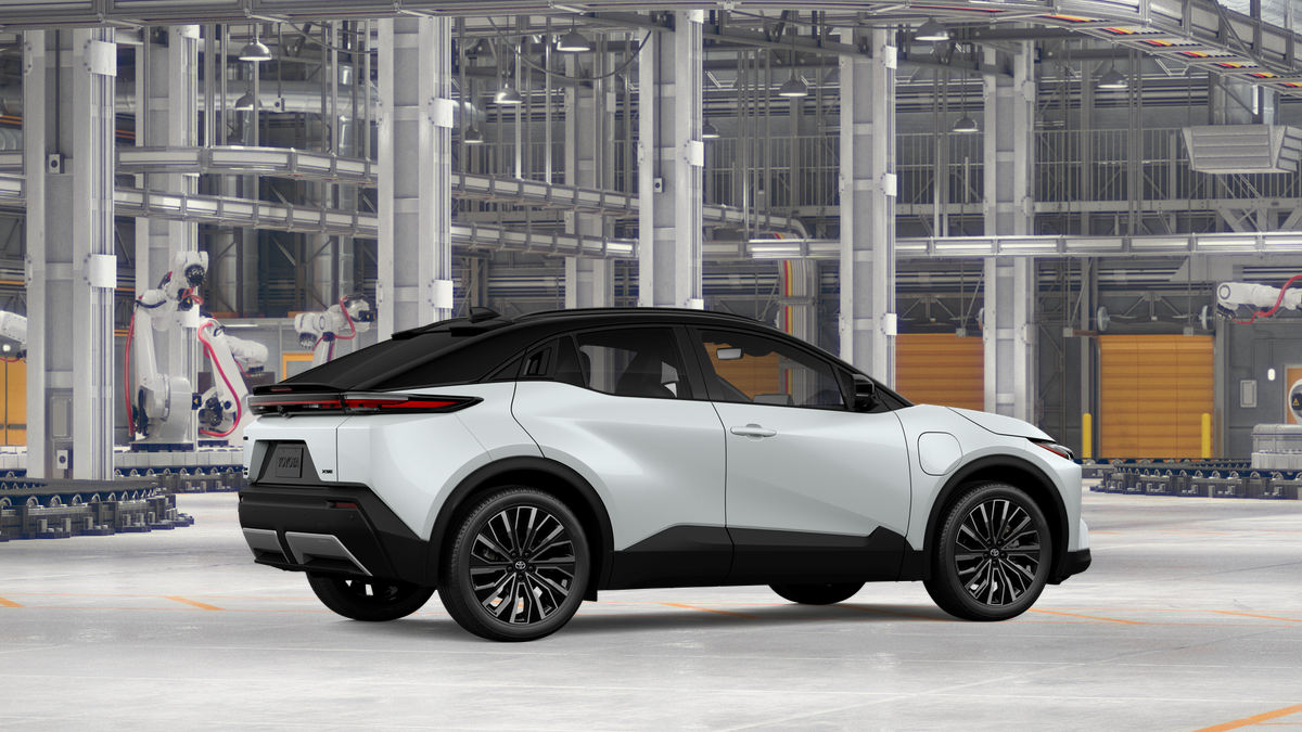 2026 Toyota C-HR XSE