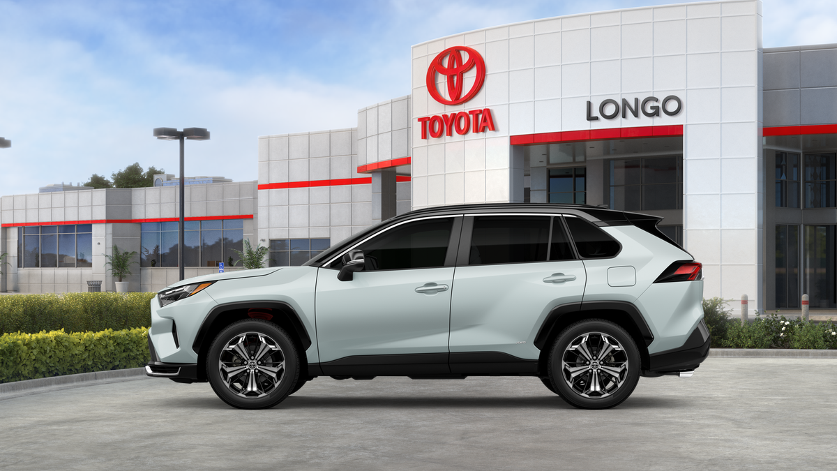 2025 Toyota RAV4 Plug-in Hybrid XSE