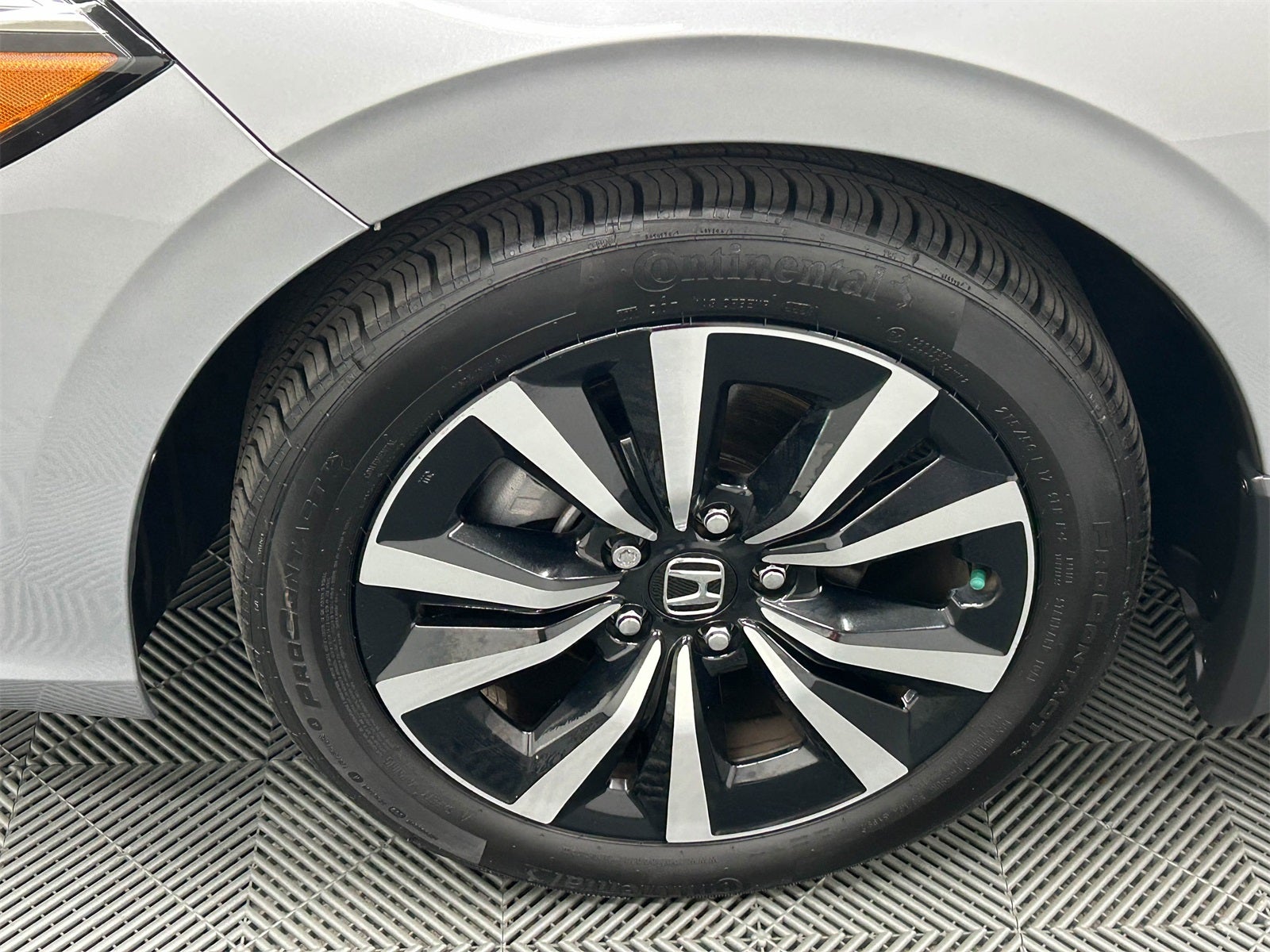 2023 Honda Civic EX-L