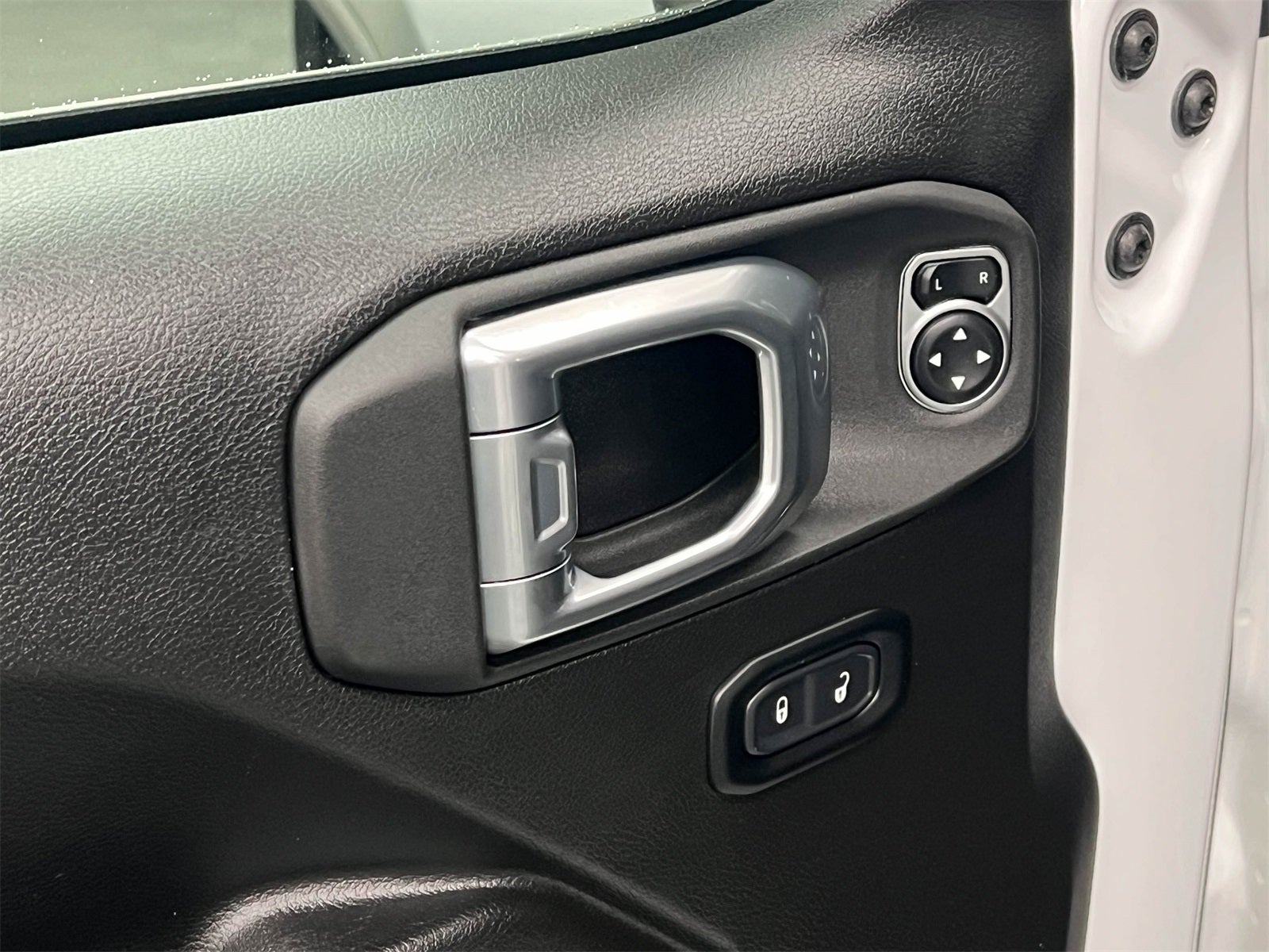 2024 Jeep Wrangler Willys 4xe