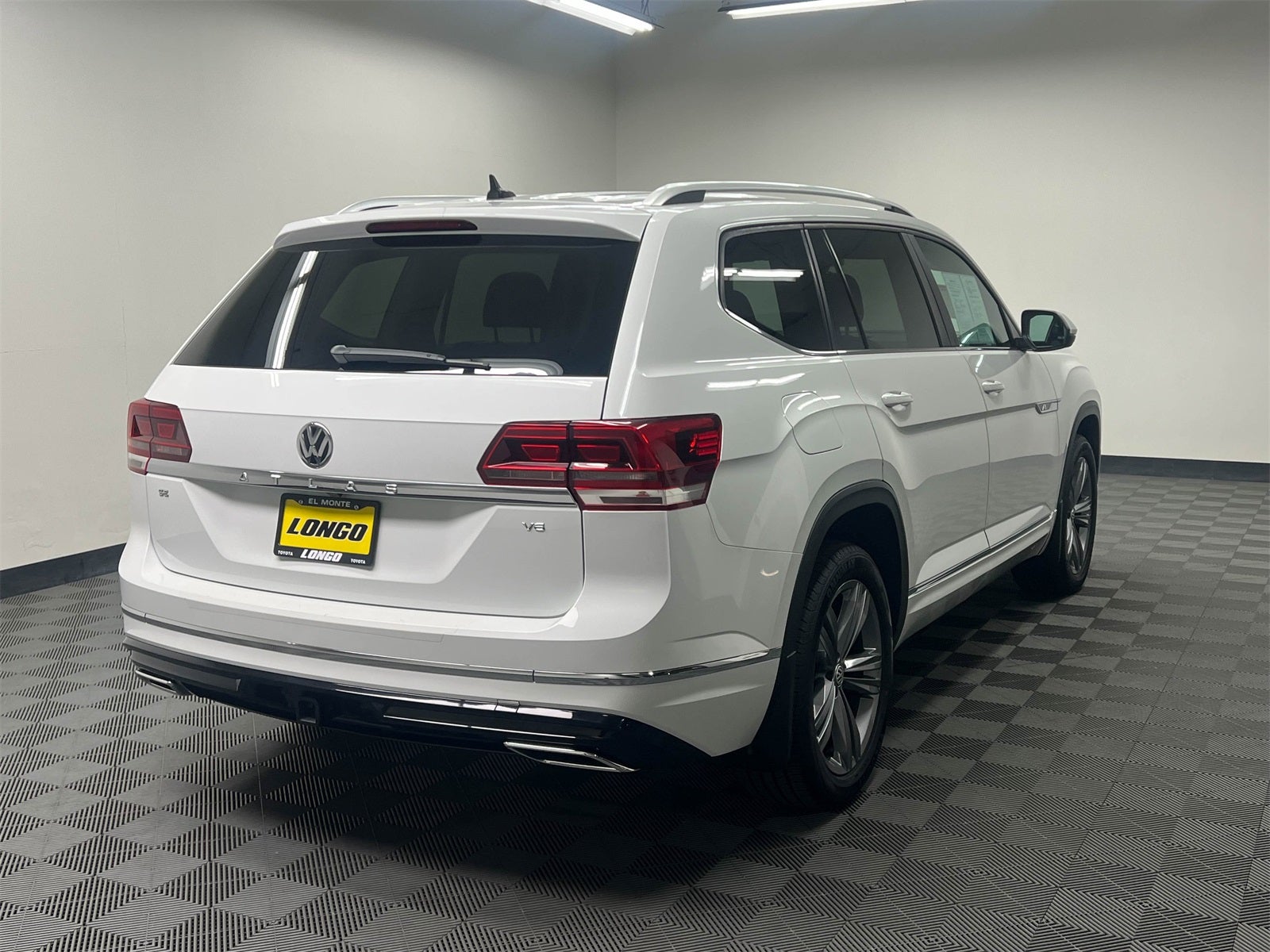 2019 Volkswagen Atlas 3.6L V6 SE R-Line