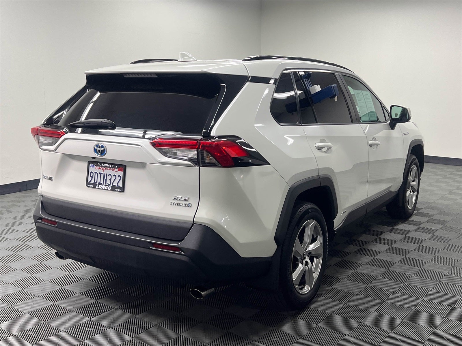 2021 Toyota RAV4 Hybrid XLE Premium