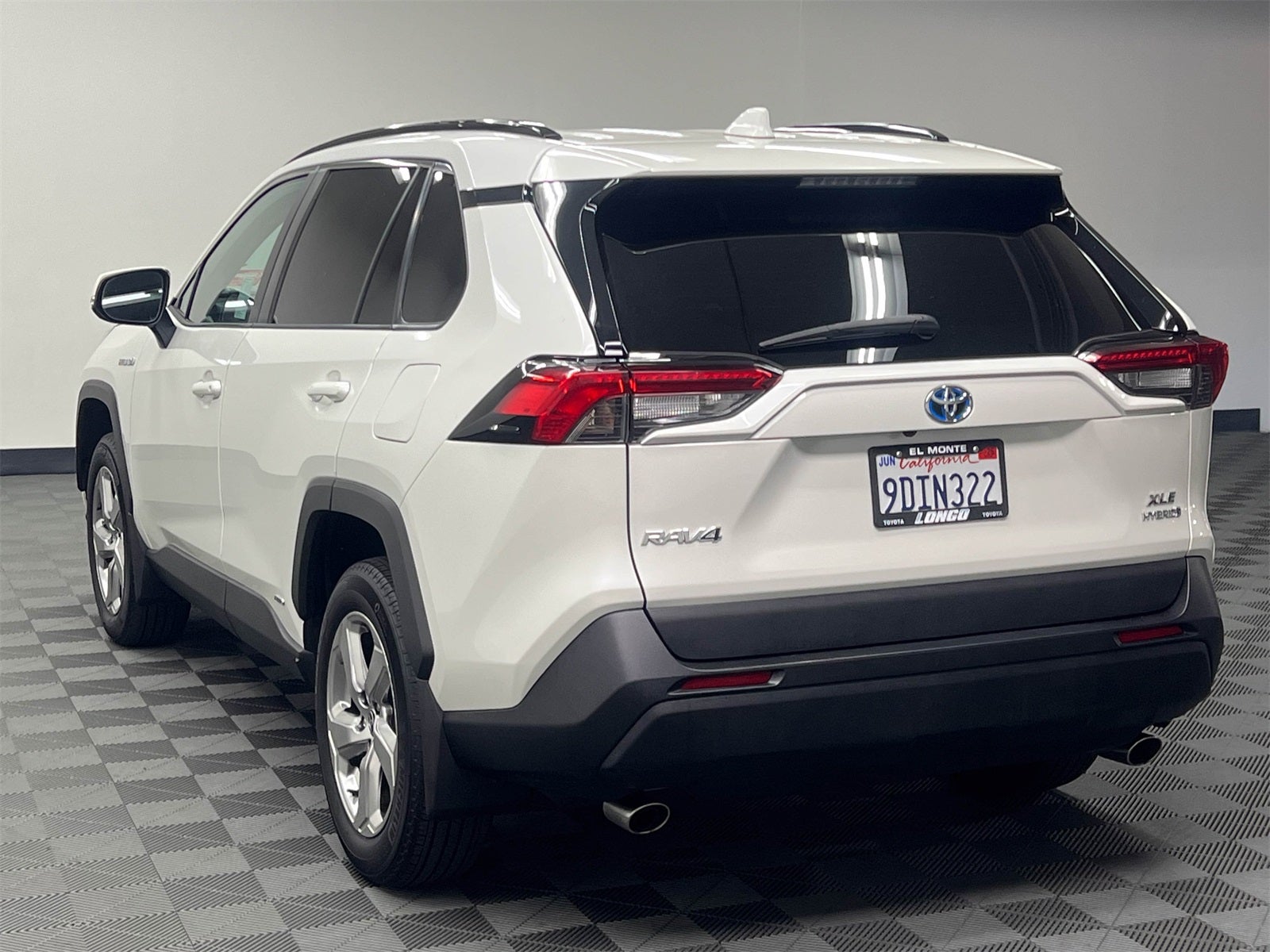 2021 Toyota RAV4 Hybrid XLE Premium