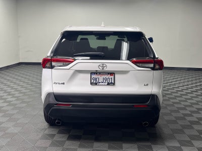 2025 Toyota RAV4 LE