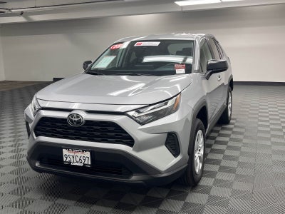 2025 Toyota RAV4 LE