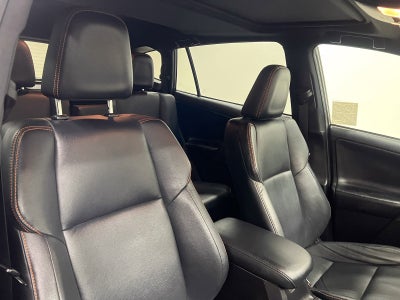2018 Toyota RAV4 SE