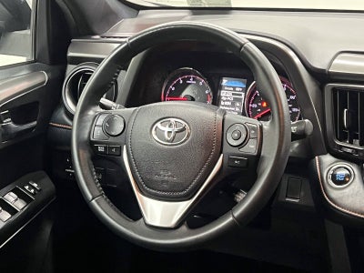 2018 Toyota RAV4 SE