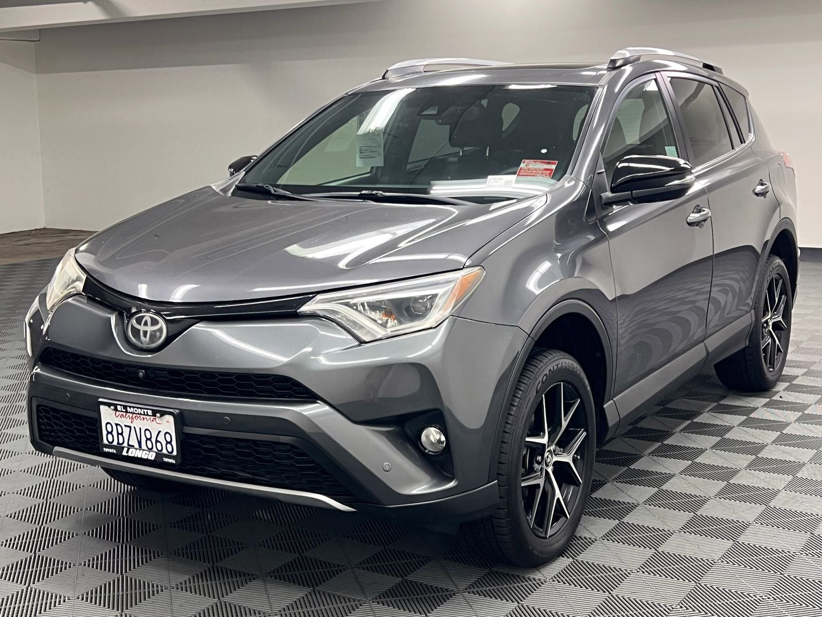 2018 Toyota RAV4 SE