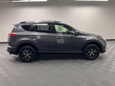 2018 Toyota RAV4 SE