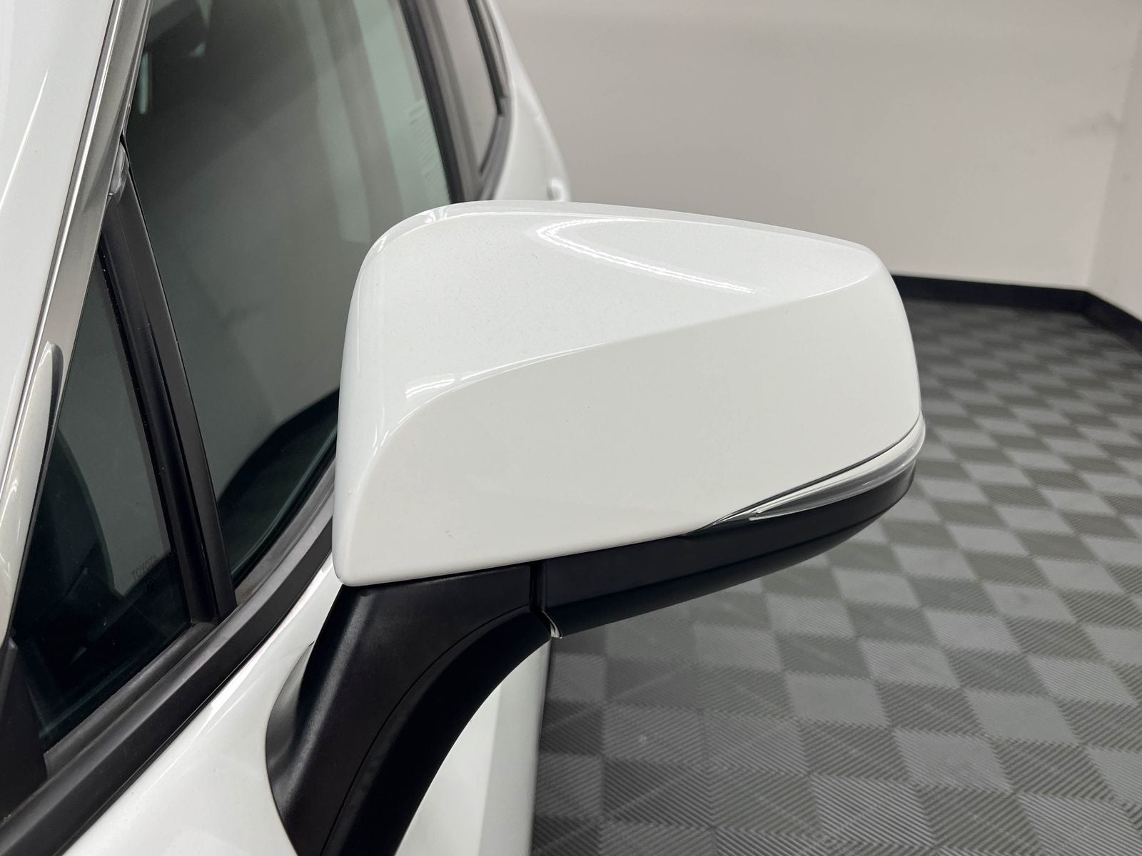 2023 Toyota RAV4 Hybrid Woodland Edition