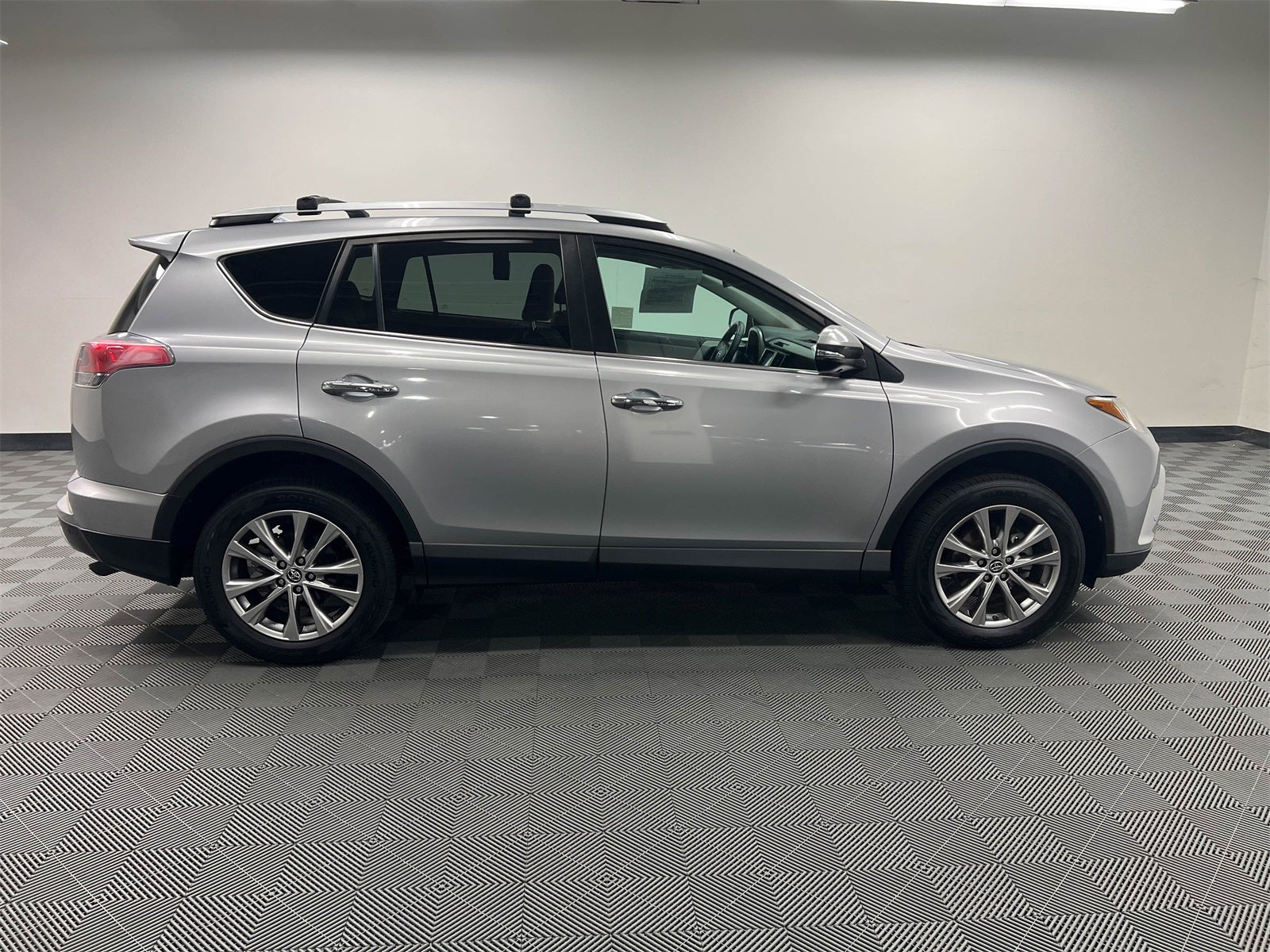 2016 Toyota RAV4 Limited