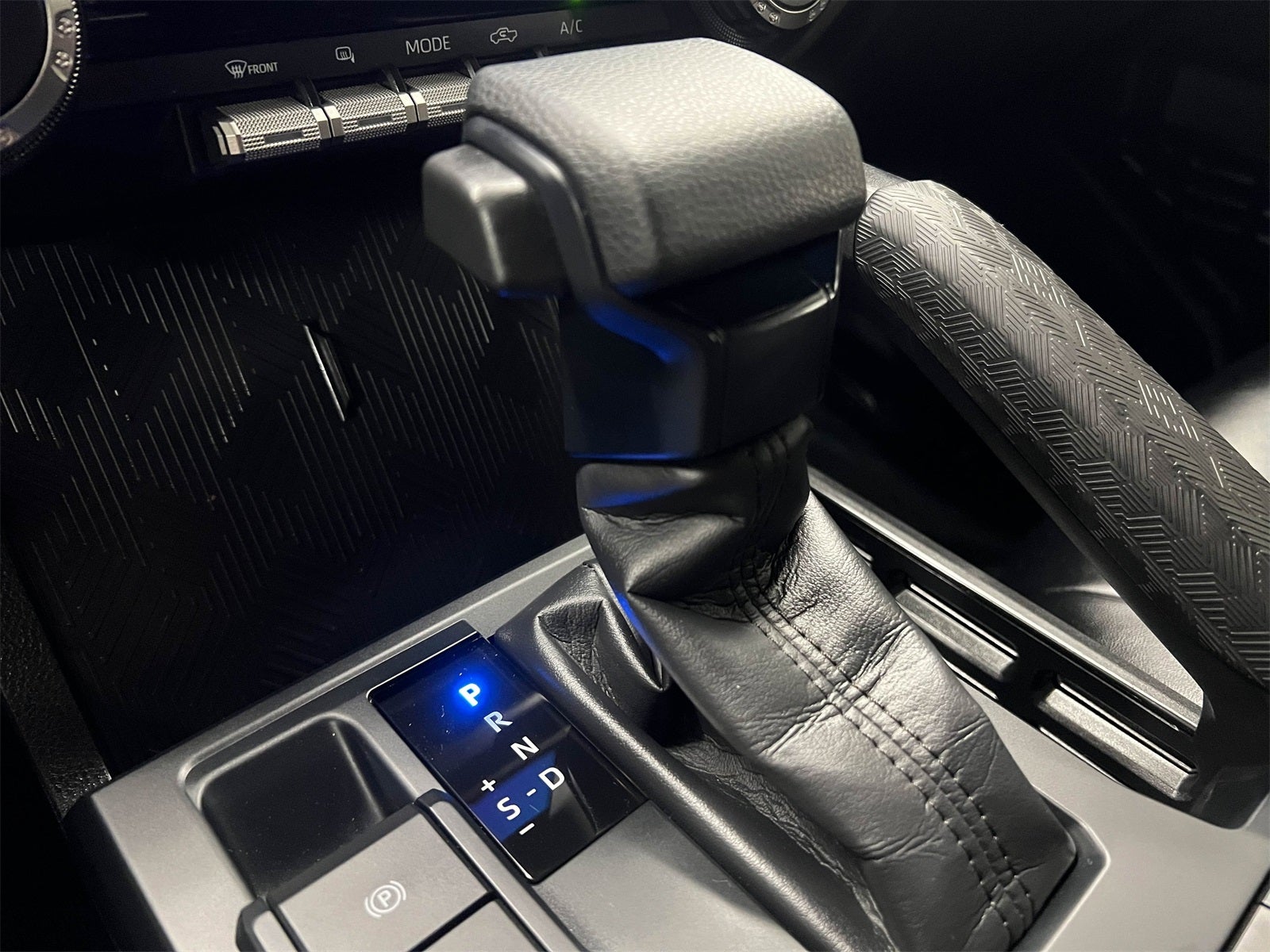 2024 Toyota Tacoma SR5 RWD