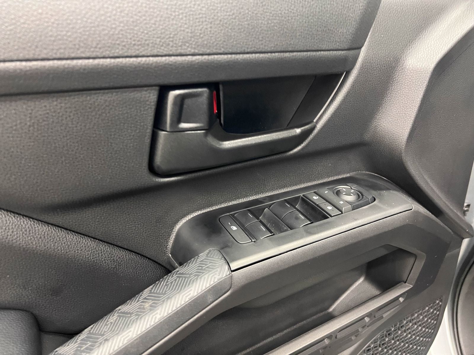 2026 Toyota Tacoma SR5 RWD