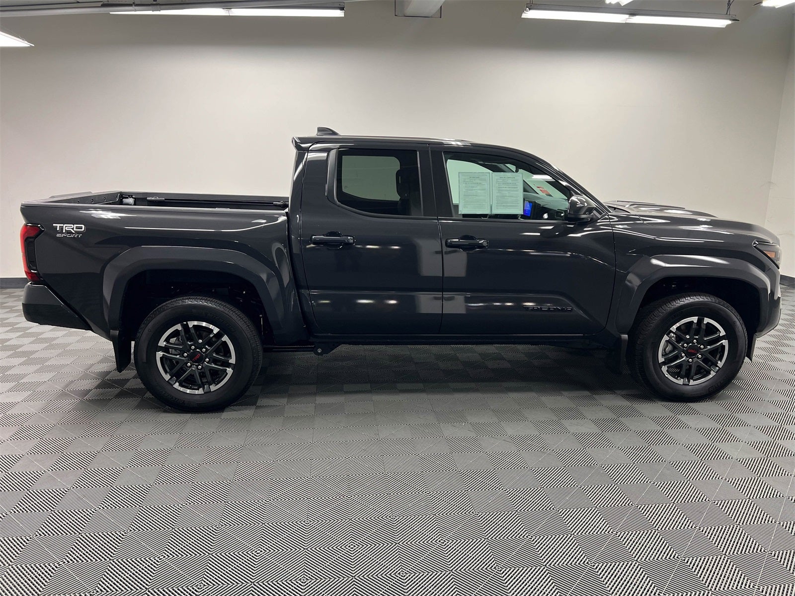 2025 Toyota Tacoma TRD Sport RWD