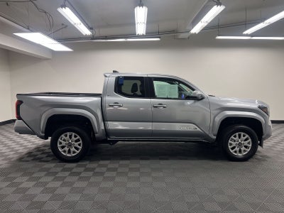 2024 Toyota Tacoma SR5 4WD