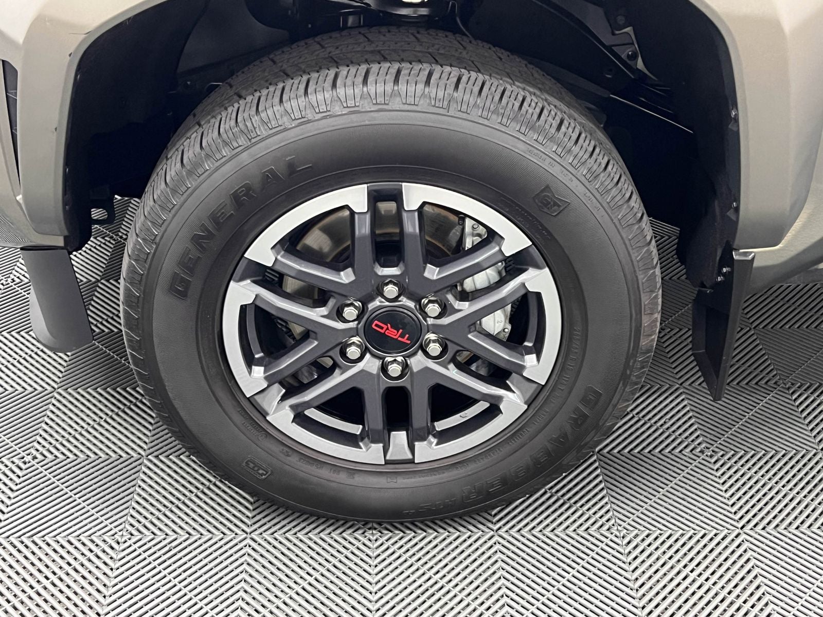2024 Toyota Tacoma TRD Sport 4WD