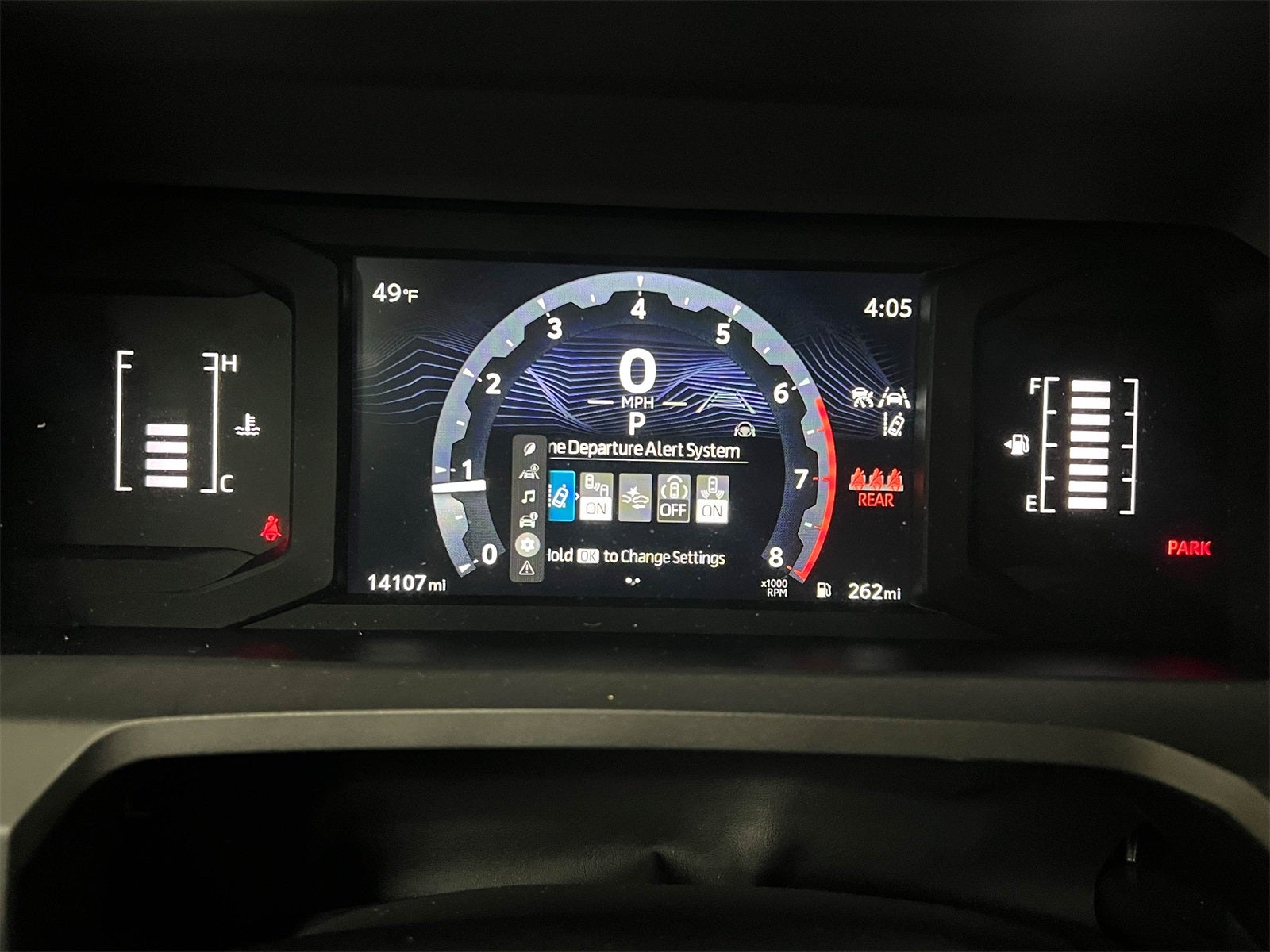 2024 Toyota Tacoma SR5 4WD