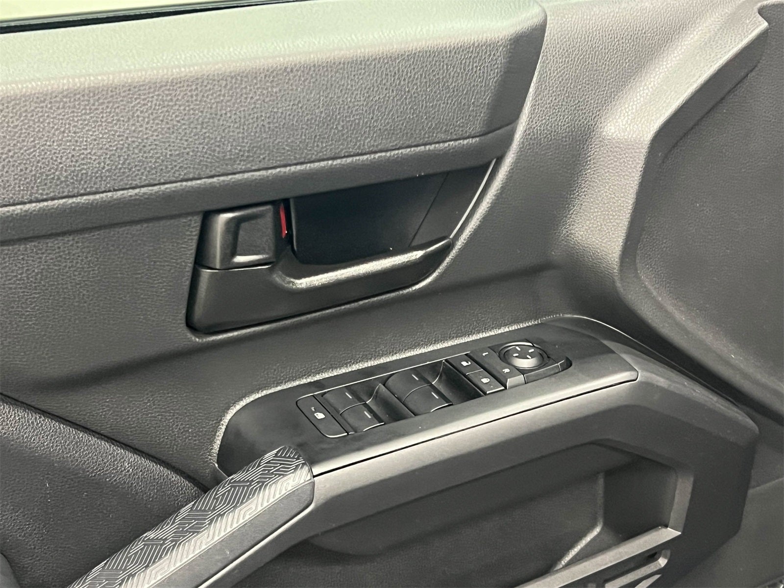 2024 Toyota Tacoma SR5 4WD