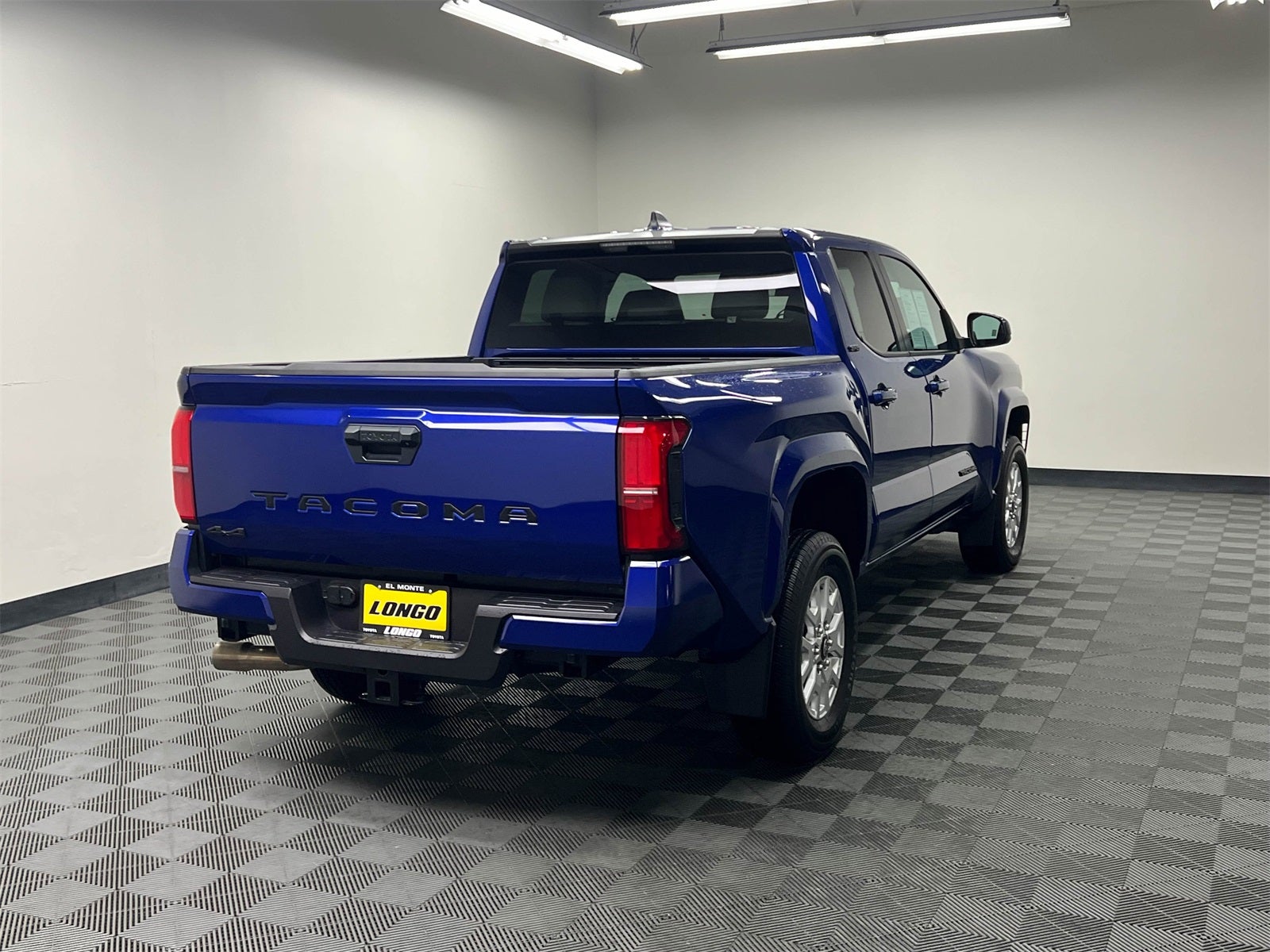 2024 Toyota Tacoma SR5 4WD