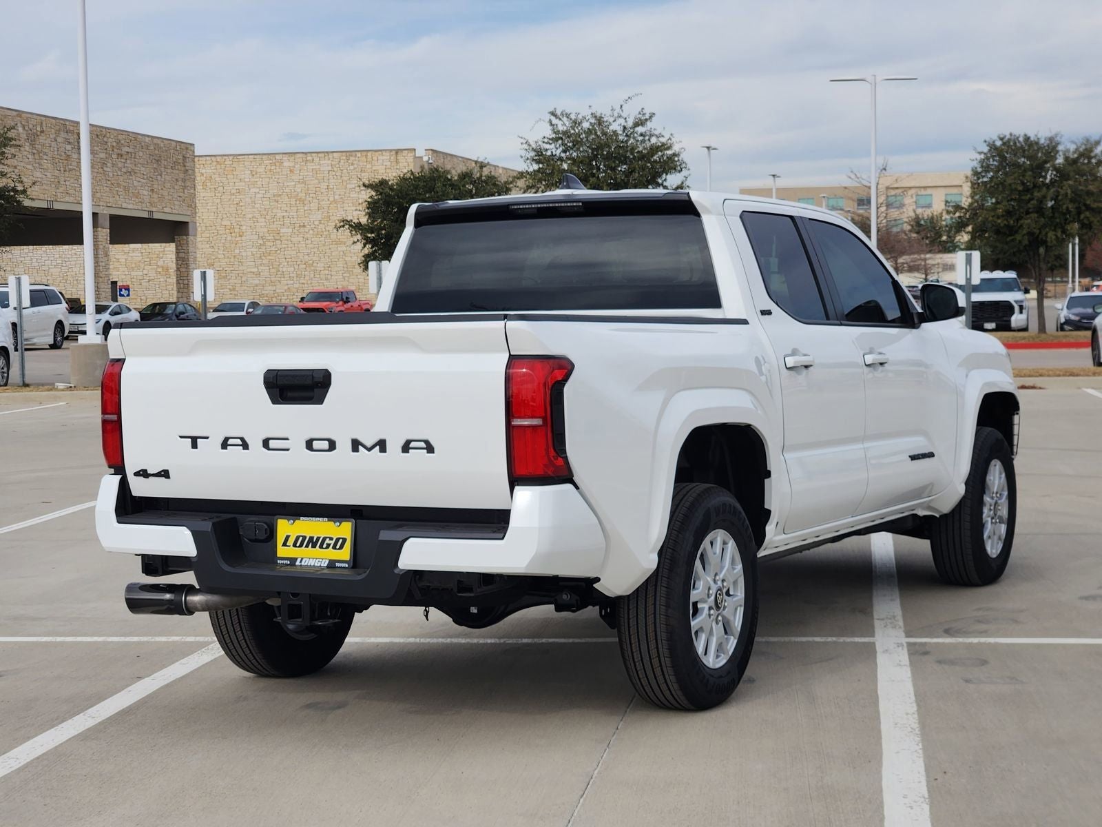 2026 Toyota Tacoma SR5 4WD