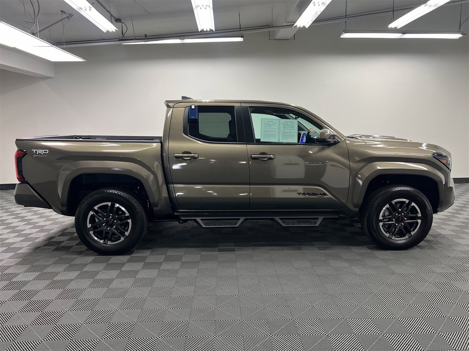 2025 Toyota Tacoma TRD Sport 4WD