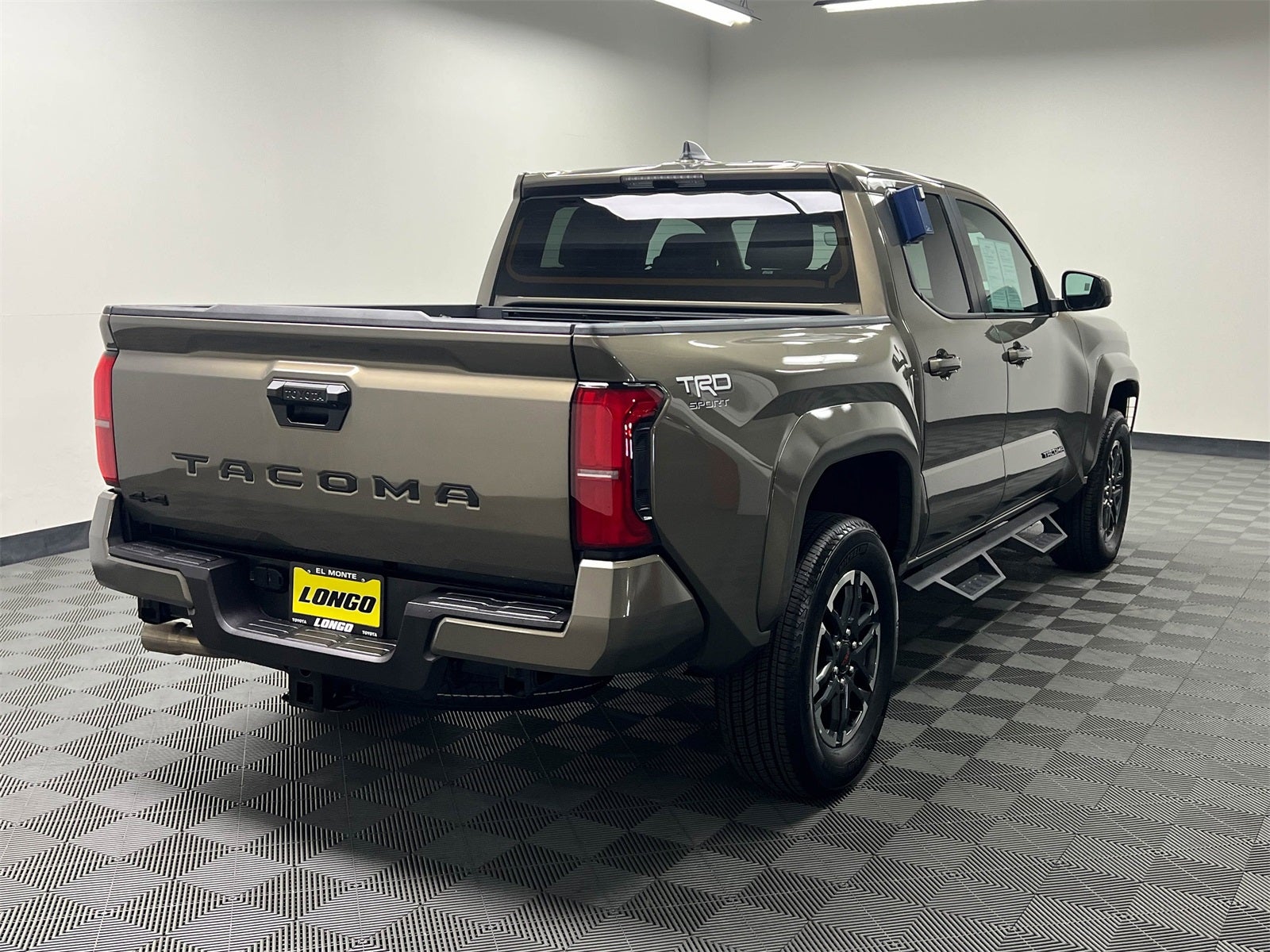 2025 Toyota Tacoma TRD Sport 4WD
