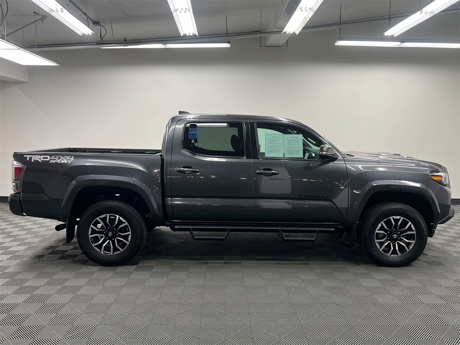 2021 Toyota Tacoma TRD Sport 4WD