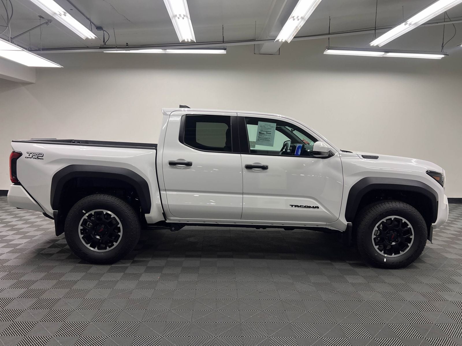 2026 Toyota Tacoma Hybrid TRD Off Road