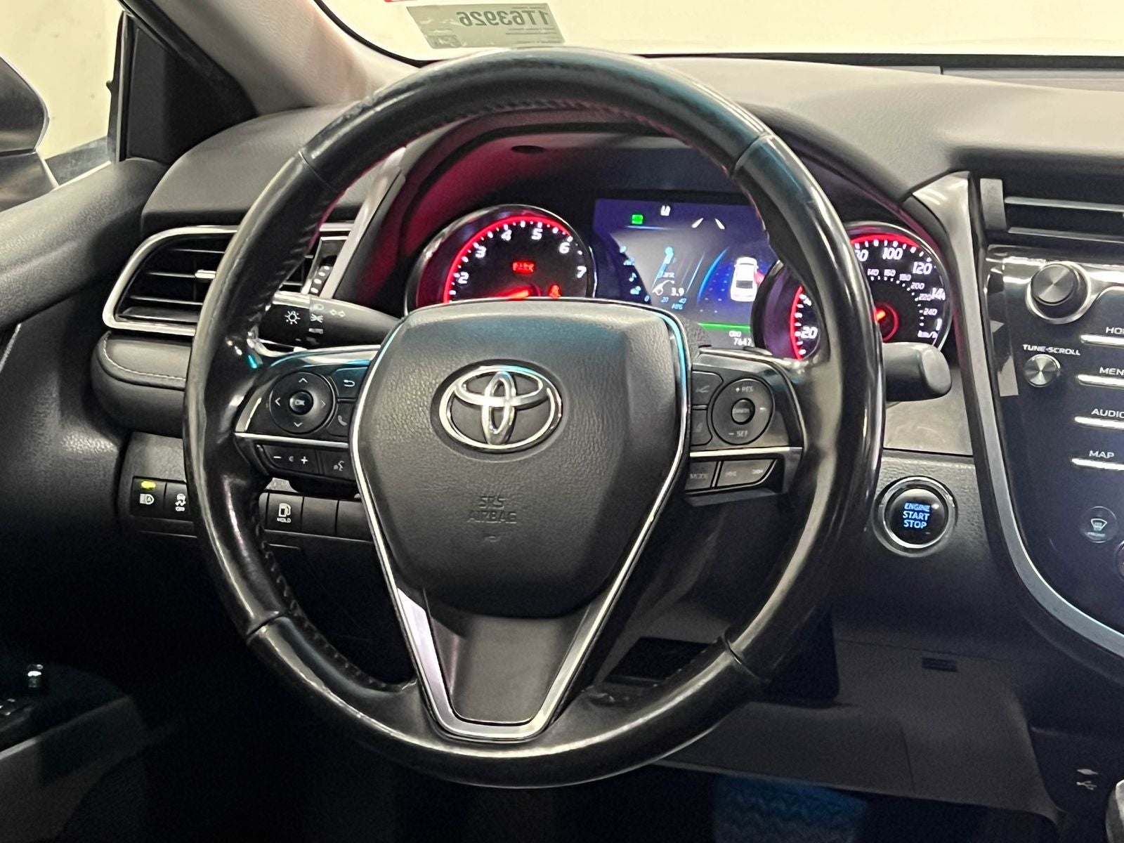2019 Toyota Camry XSE