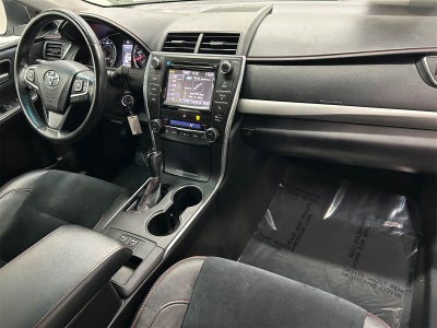 2016 Toyota Camry XLE