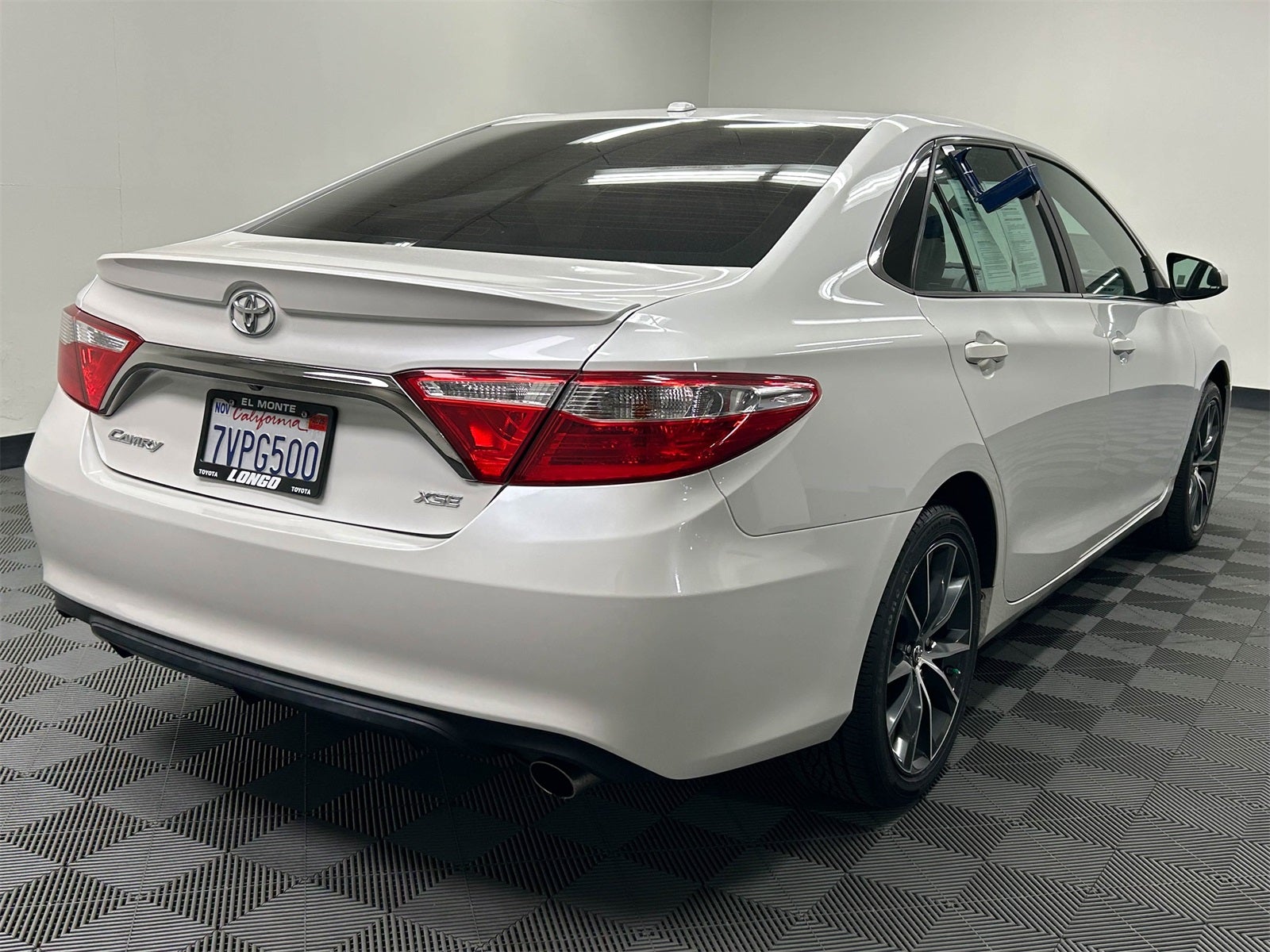 2016 Toyota Camry XLE